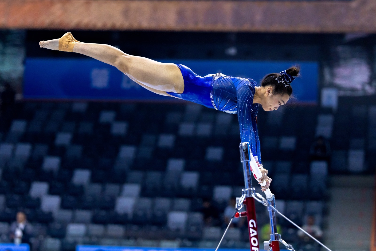 蔡依林演唱会被举报冲上热搜！机械蛇、公牛元素引争议